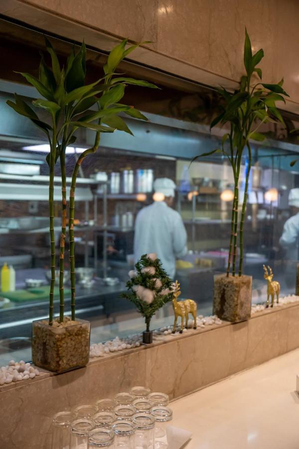 Barsana Boutique Hotel - Pure Vegetarian Колката Екстериор снимка